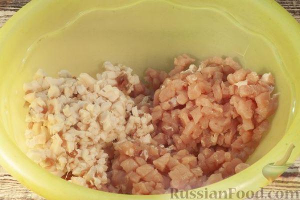 Домашняя колбаса из рубленого мяса и сала