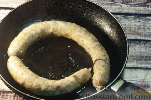 Домашняя колбаса из рубленого мяса и сала