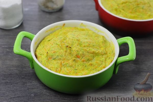 Суфле из куриного филе с кабачком, морковью и укропом